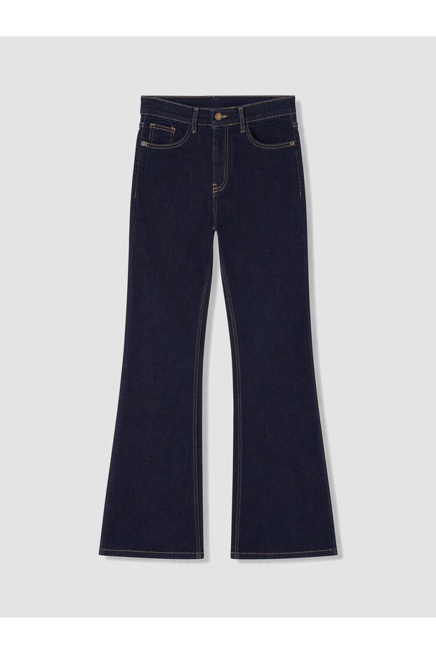 Square Spanish Flare Jeans for Style Enthusiasts from Uzg Store