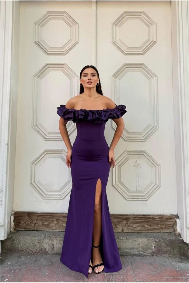 Stretchy Fabric Evening Dress Strapless Satin Dress with Slit · Color: Purple · Size: L Bsk2026