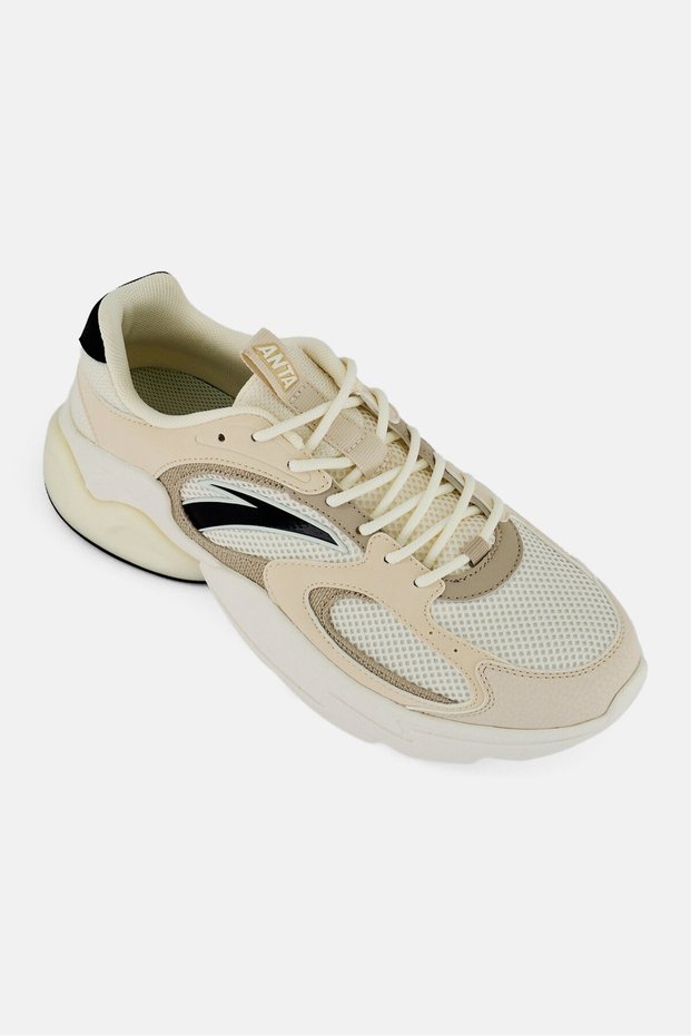 Men Lave Up Outdoor Sneakers, Beige