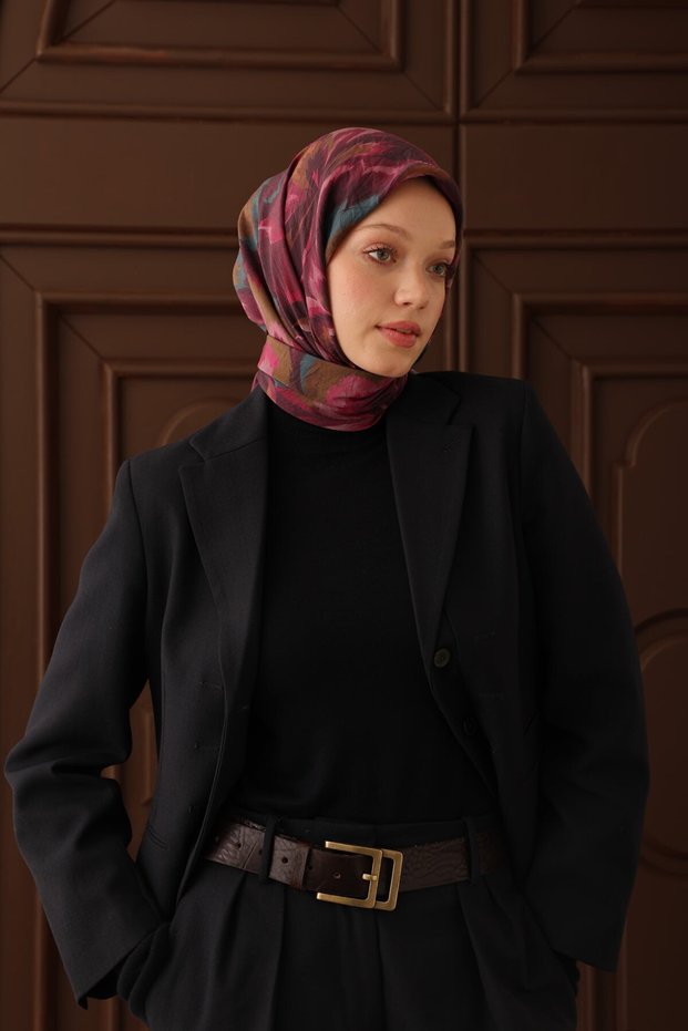 Velora Scarf Floral Rhapsody Dark Purple