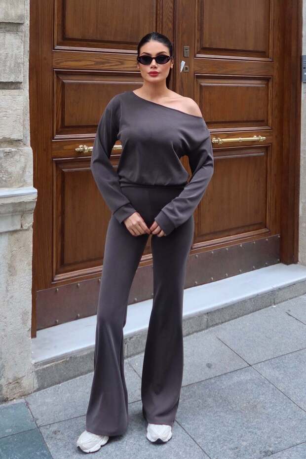 Modal Oysho Off-Shoulder Double Set Brown