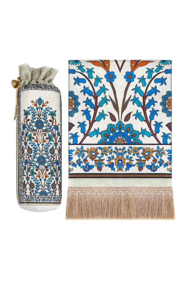 Blue Ivy Pattern Velvet Prayer Rug