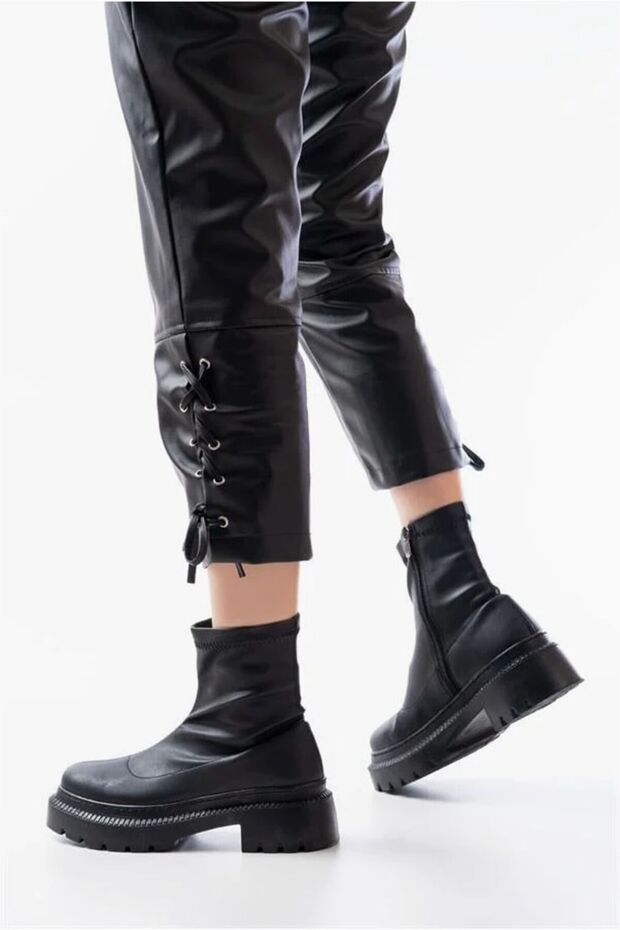 Women's Balanced City Winter Stretch Zipper Boots