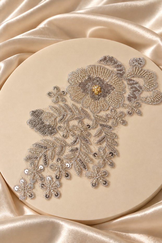 Pearl Flower Detailed Beaded Applique