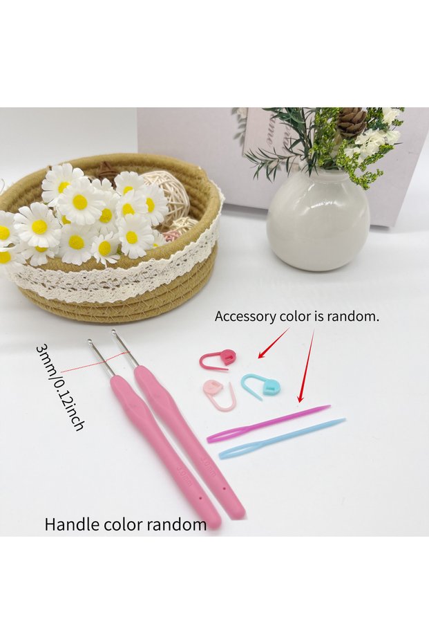 3mm Set Single-Head Soft Handle Crochet Hook Set, 2 Crochet Hooks with 3 Colorful Markers and 2 7cm