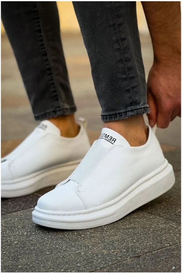 Men's Breathable Walking Training Lace-Up Comfort Sneakers