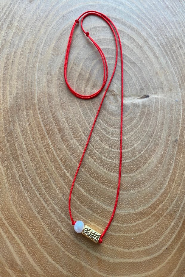 Red String Gold Pendant, Adjustable Necklace with Pearl