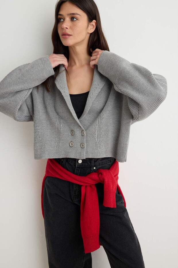 Gri Şal Yaka Oversize Crop Triko Hırka TWOAW27KZ00385