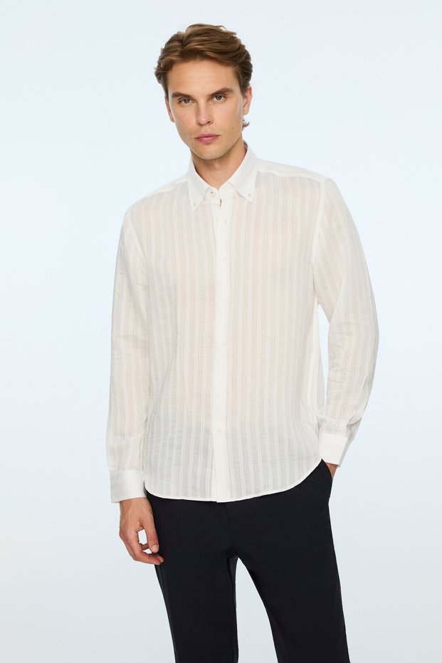 Men's White Liyosel Trendy Striped Dynamic Fit Button-Down Collar Shirt