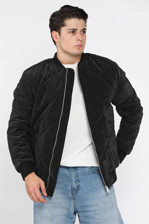 Men's Double Pocket Quilted Coat with Inner Lining