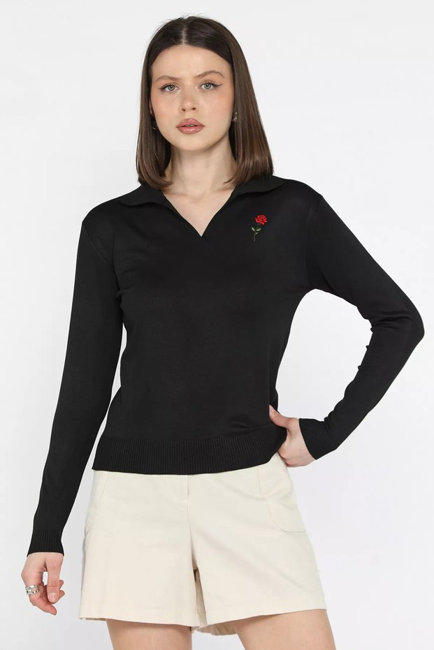 Women's Polo Collar Rose Embroidered Knitwear Blouse