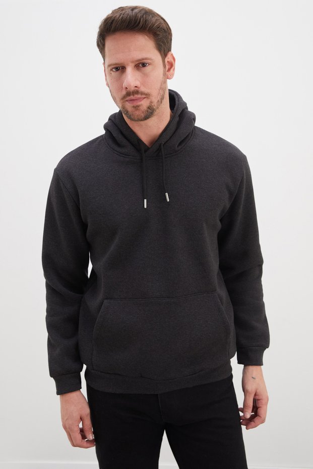 3 Thread Basic Hooded Kangaroo Pocket Sweatshirt