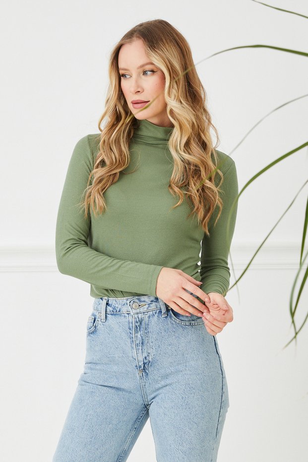 Ribbed Turtleneck Slim Fit Blouse