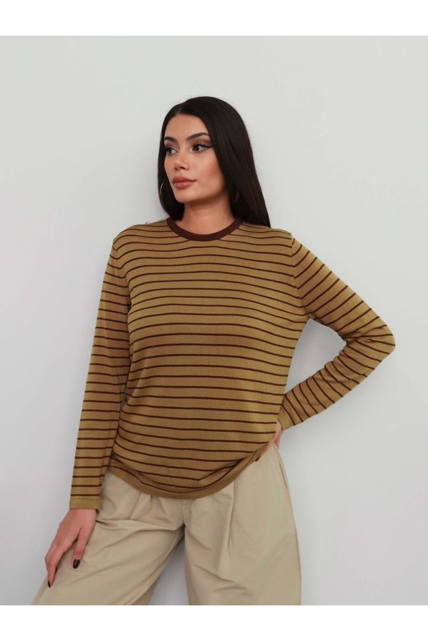 Crew Neck Striped Oversize Sweater