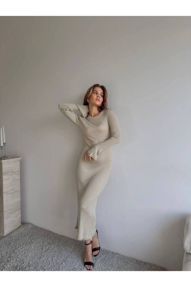 Women's Crew Neck Long Sleeve Knitwear Midi Basic Dress