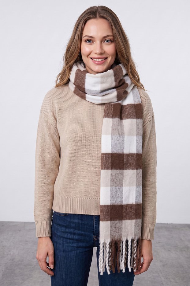 Plaid Patterned Tassel Shawl