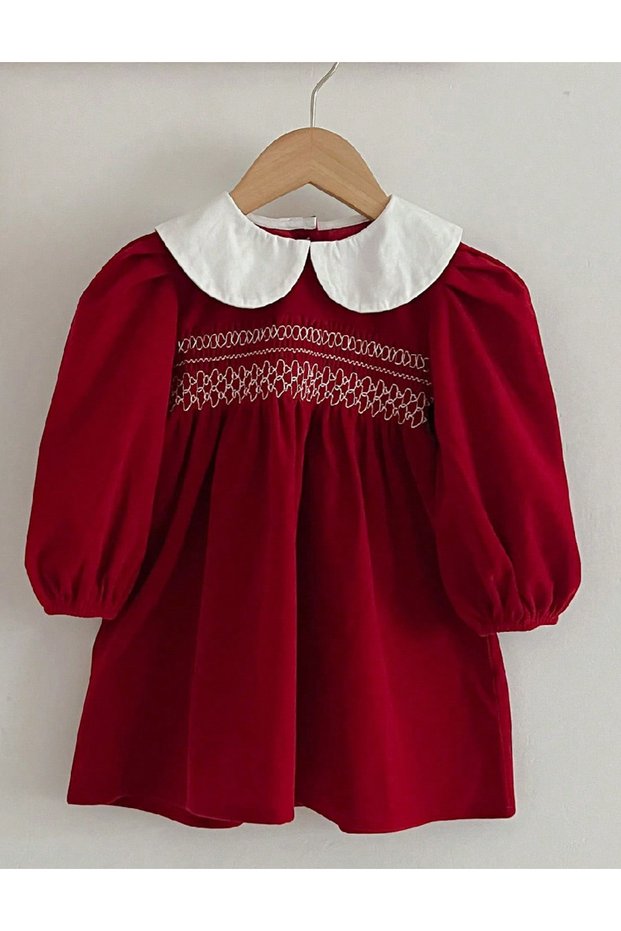 Rochie, Rosu