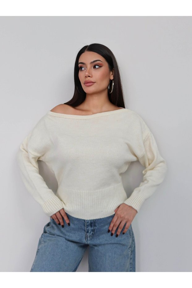 Boat Neck Knit Sweater