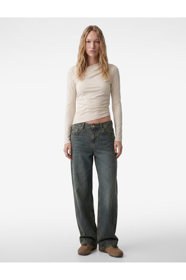 Women Cream Plain Asymmetric Neck Long Sleeves Top