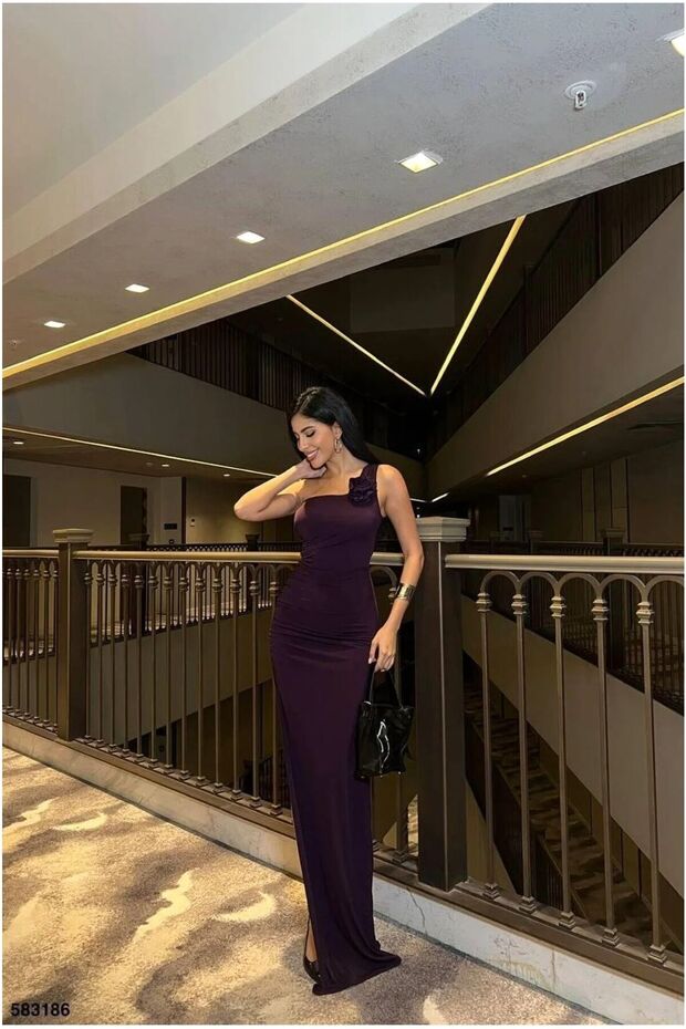 Sandy Fabric One-Shoulder Maxi Dress · Color: Purple · Size: L BX