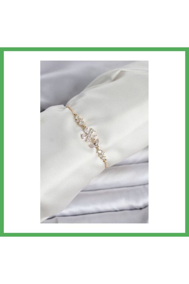 Gold Color Zircon Stone Daisy Model Elevator Women's Bracelet Bezoss