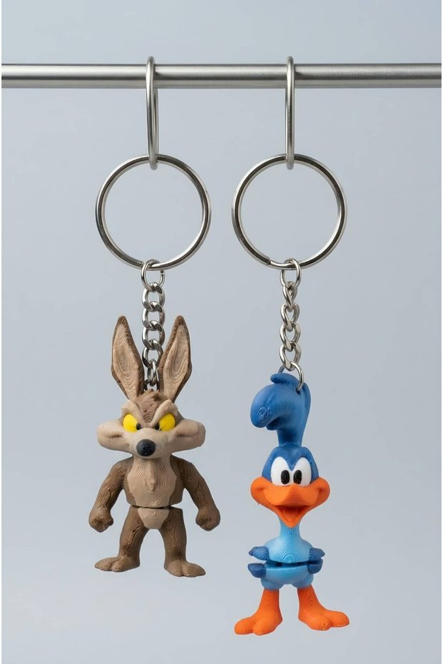 Wile E. Coyote and the Road Runner 3D Couple Keychain