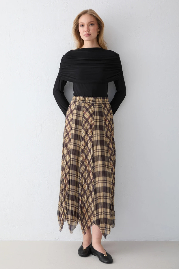 Patterned Asymmetrical Skirt 32-2755