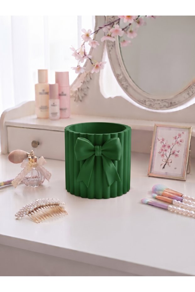 Striped Ribbon Desktop Pen Holder |   Makeup Organizer |   Decorative Toothbrush Holder