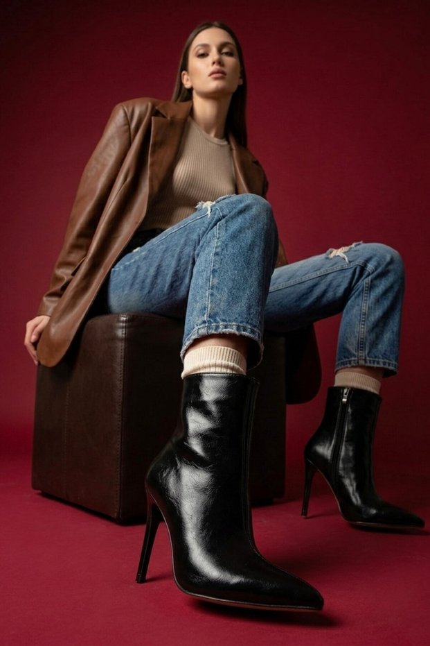 S-2008 Black Wrinkled Zippered Pointed Toe Stiletto Heel Daily Women's Boots
