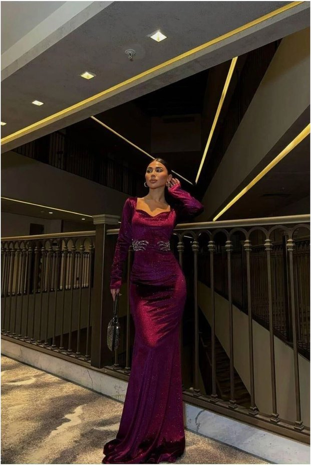 Velvet Fabric Stone Evening Dress with Collar Detail · Color: Saks · Size: m Bsk2026