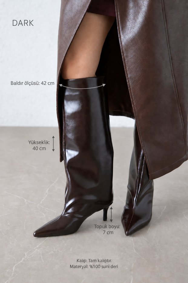 Dark Women's Casual Cut Wrinkled Leather Boots