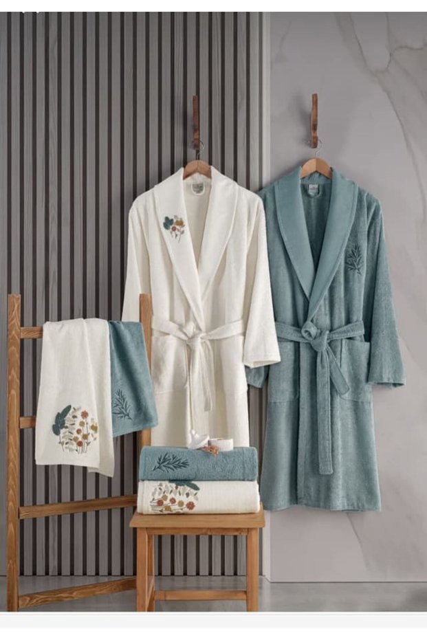 6 Piece 3D Embroidered Premium Bamboo Family Bathrobe Set (Contains 70% Bamboo Fiber)