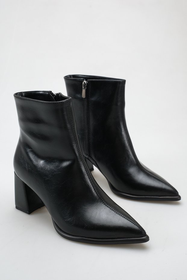 Women's Pointed Toe Zippered 4 cm Heeled Stylish Boots