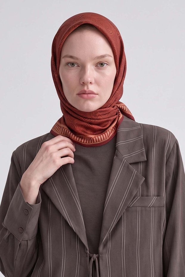 وشاح مارفيلا بنقشة عرقية، لون سلموني.