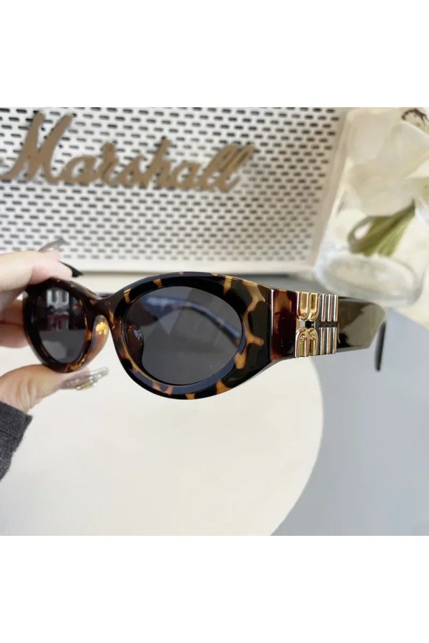 c2 no case 2025 New Fashion Oval Sunglasses Women Men Brand Design Luxury Small Frame Sun Glasses La