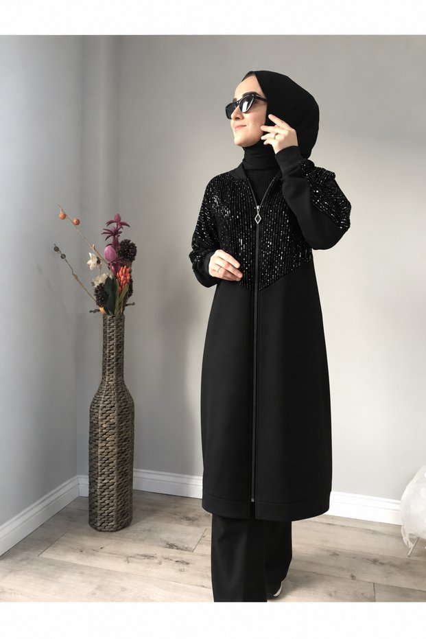 Silver Sequin Detailed Zippered Black Tracksuit Set
