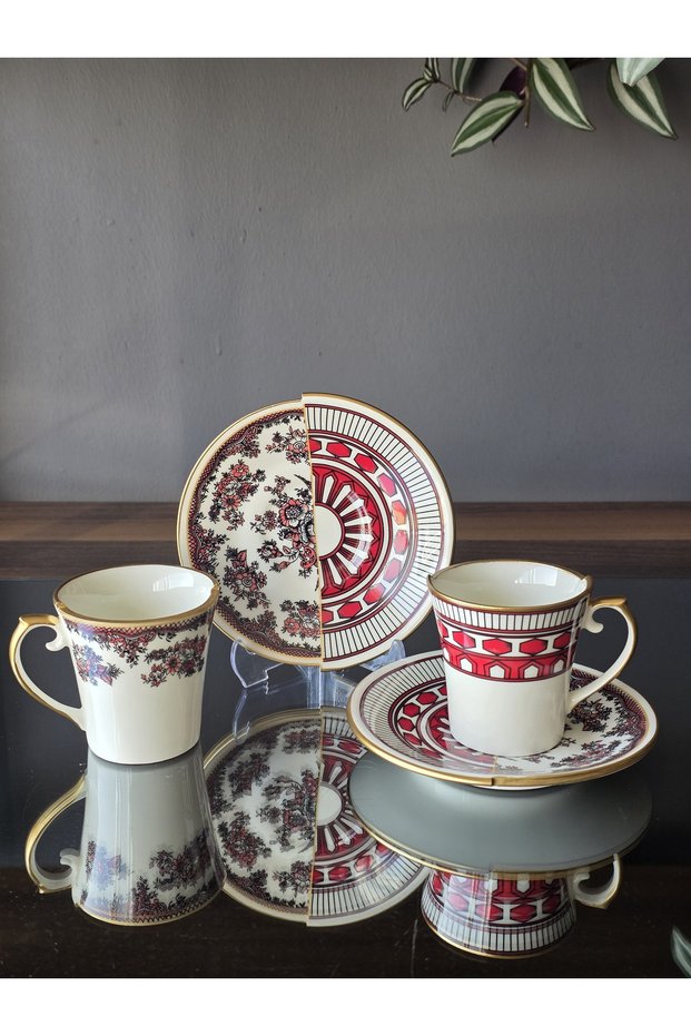 Handmade, Limited-Edition Porcelain Apollo – 4-Piece Coffee Cup Set with a Double Pattern, Designed for Two People.