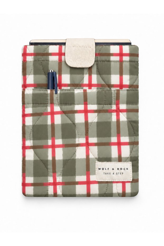 Plaid Pattern Quilted Book Cover and Organizer