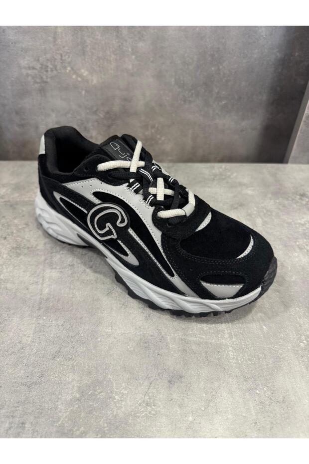 Non-Slip Sole Waterproof Sneaker