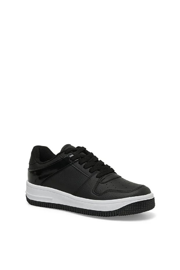 Adidasi, Negru