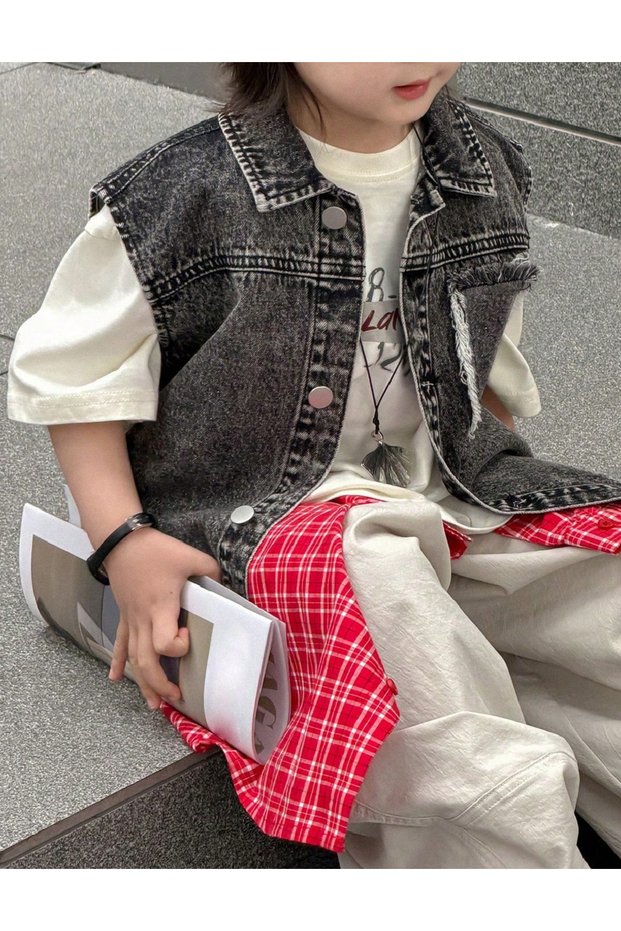 Vesta, Gri inchis