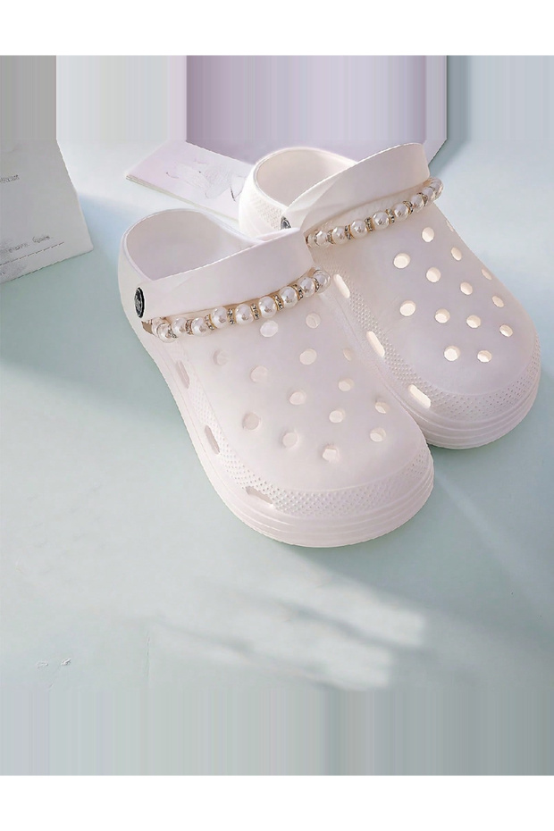 Accessory, White