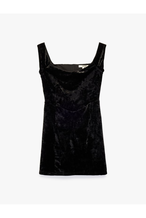 Velvet Mini Dress, Square Neckline, Sleeveless, Slim Fit.