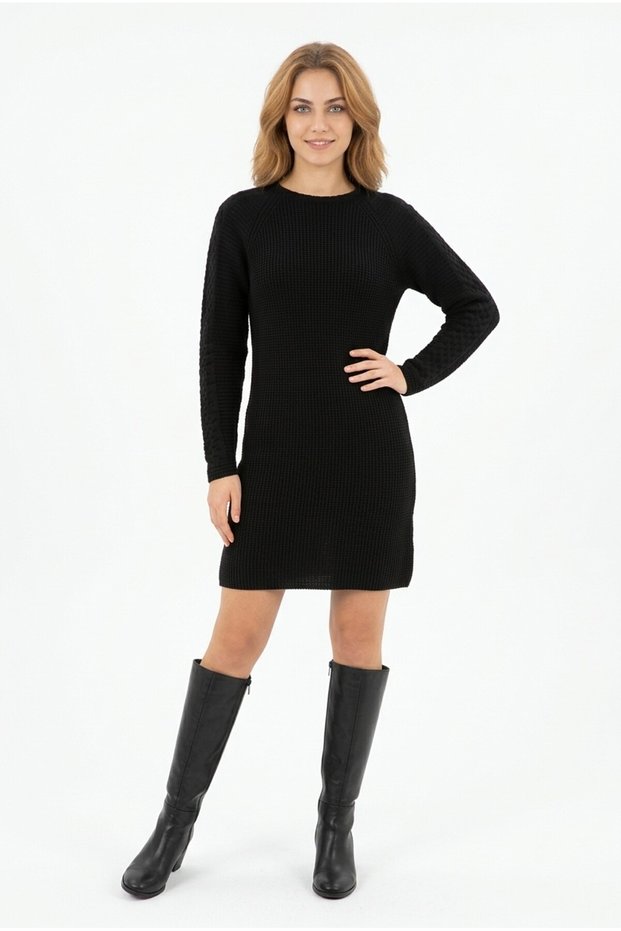 Women's Long-Sleeved Thick Winter Knit Sweater with a Bicycle Pattern and Crew Neck.