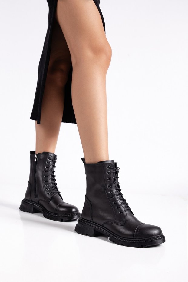 Genuine Leather Women's Everyday Black Ankle Boots Dc2161