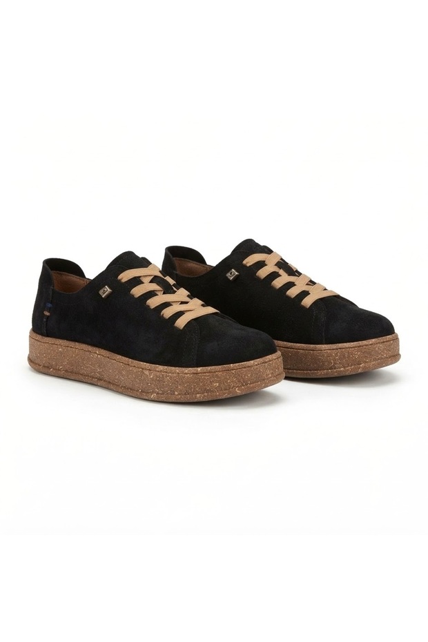 (Iniesta) Genuine Leather Upper and Lining, Non-Slip Rubber Sole, Women's Casual Shoes, BLACK