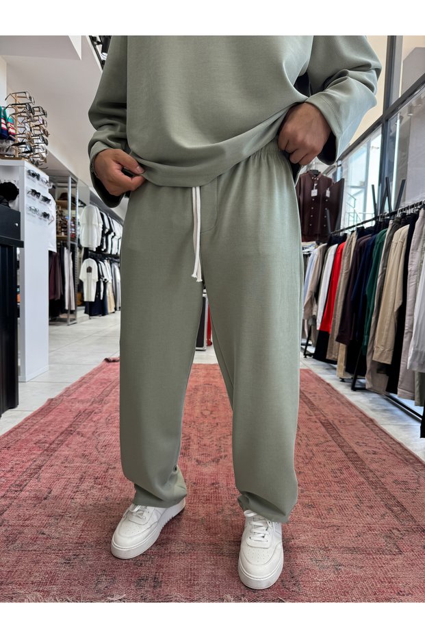 Green Corded Fabric Slim-Fit Baggy Pants TW-7065