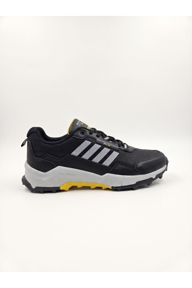 Men's Outdoor Sneakers with Non-Slip Underlays and Water-Repellent Surfaces