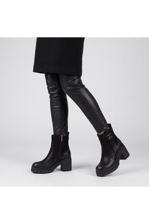 2351311K Women's Genuine Leather Buckled Zip-Up Boots with Thick Soles and Thick Block Heels