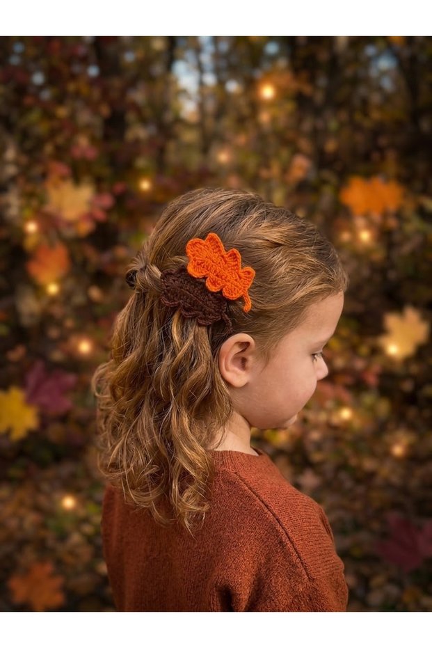 Fall Oak Leaf Snap Button Set—Orange & Brown Maple / Oak Leaf-Shaped Hair Clips for Kids and Women (Set of 2) Hand-Knitted Fall-Themed Accessories